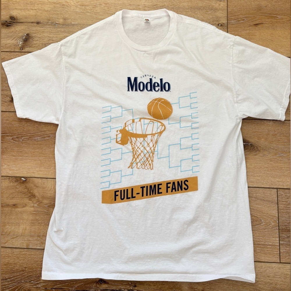 Modelo Cerveza Beer T-shirt Basketball Hoops "FULL-TIME FANS" Adult Large